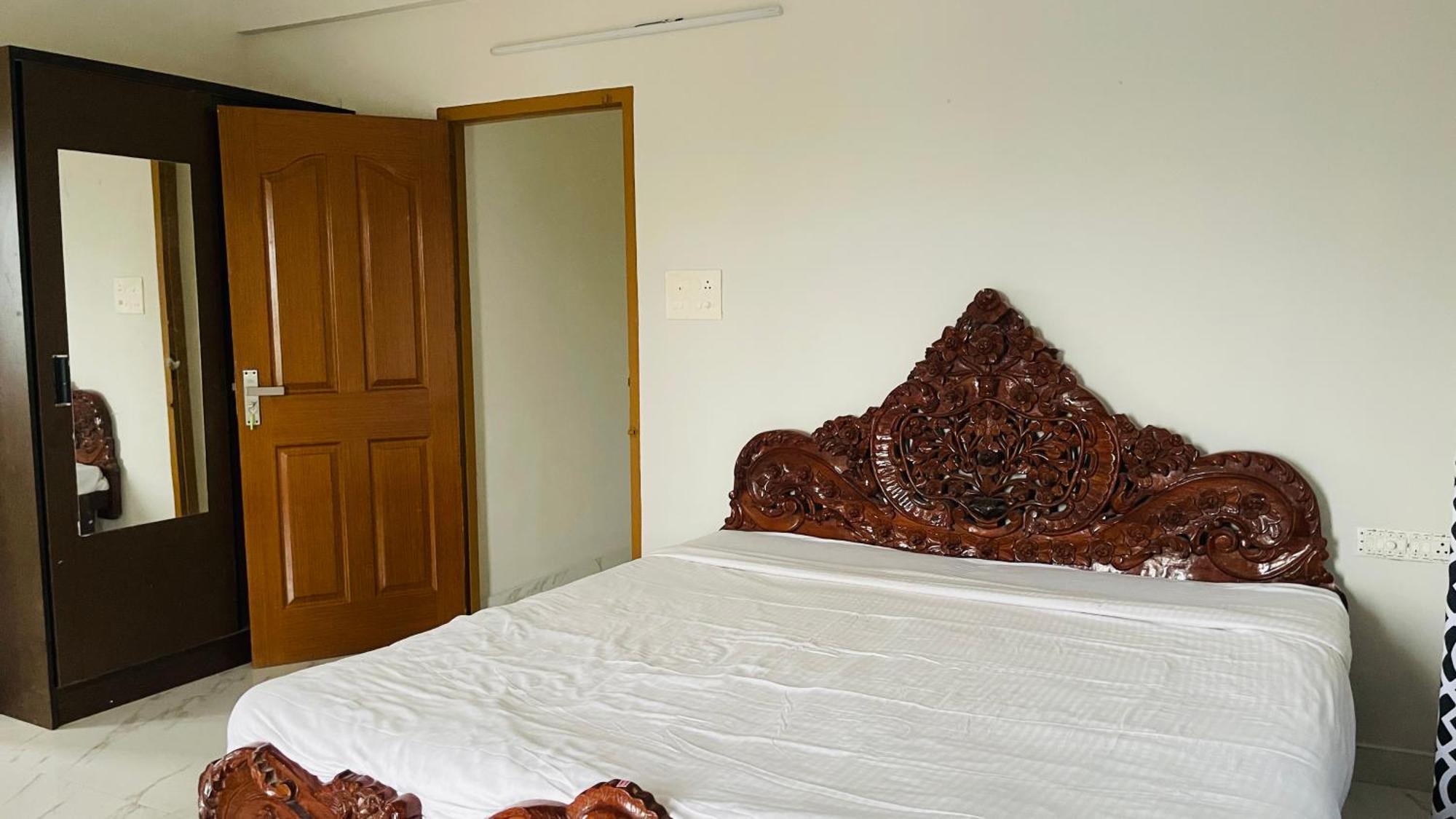Rajamandiram 3Bhk Ac Apartment In Trivandrum Central Thiruvananthapuram Esterno foto
