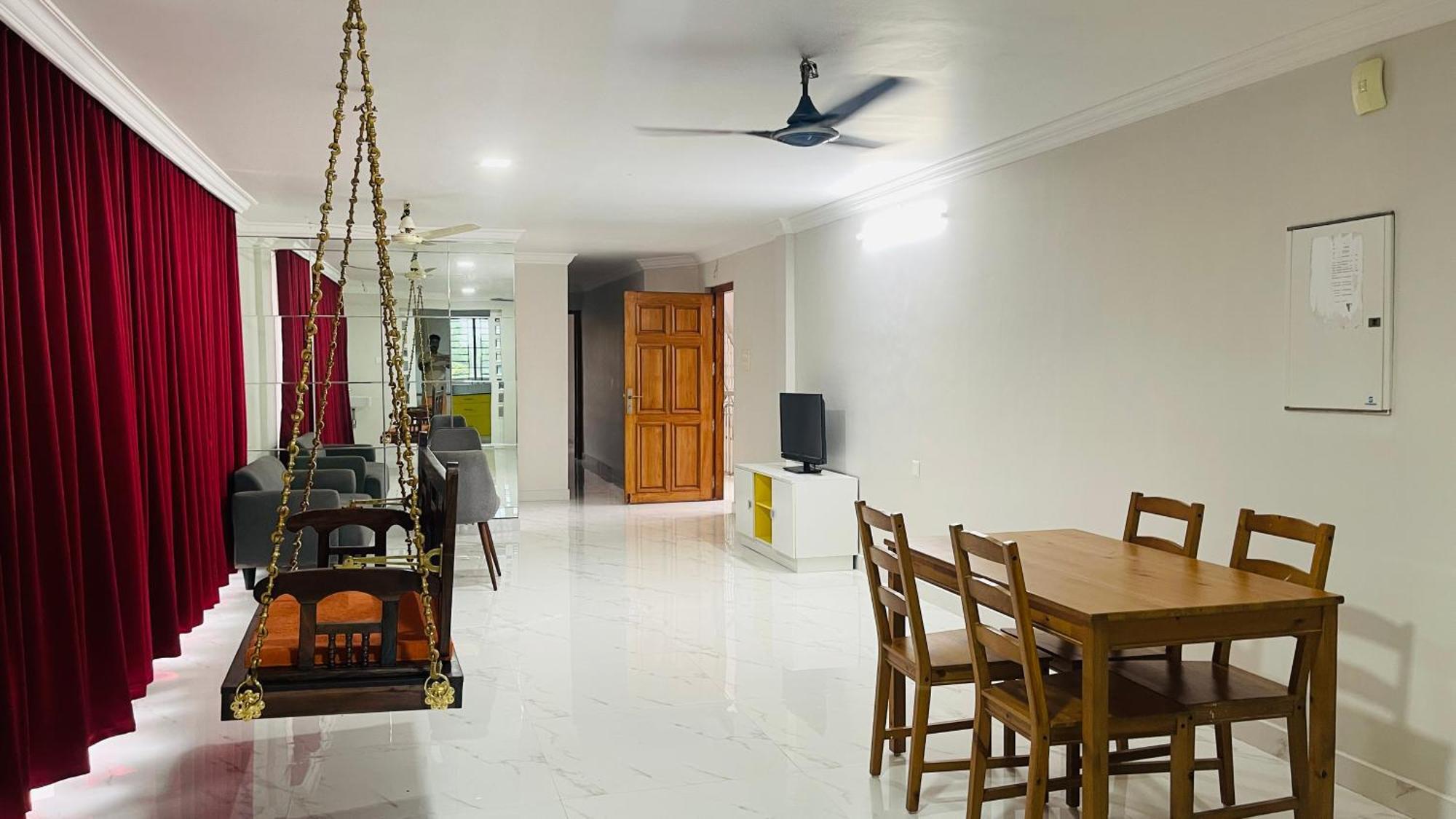 Rajamandiram 3Bhk Ac Apartment In Trivandrum Central Thiruvananthapuram Esterno foto