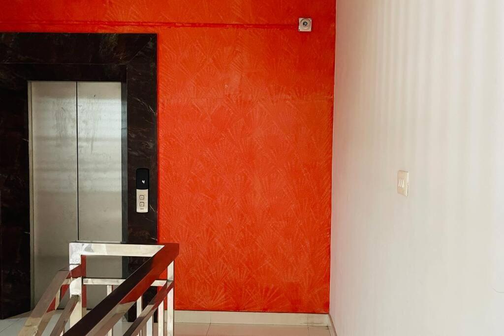 Rajamandiram 3Bhk Ac Apartment In Trivandrum Central Thiruvananthapuram Esterno foto